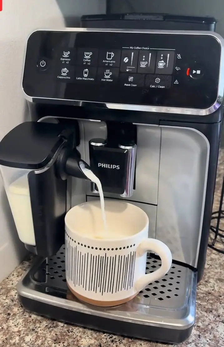 Philips Kaffeevollautomat der Serie 4300 LatteGo