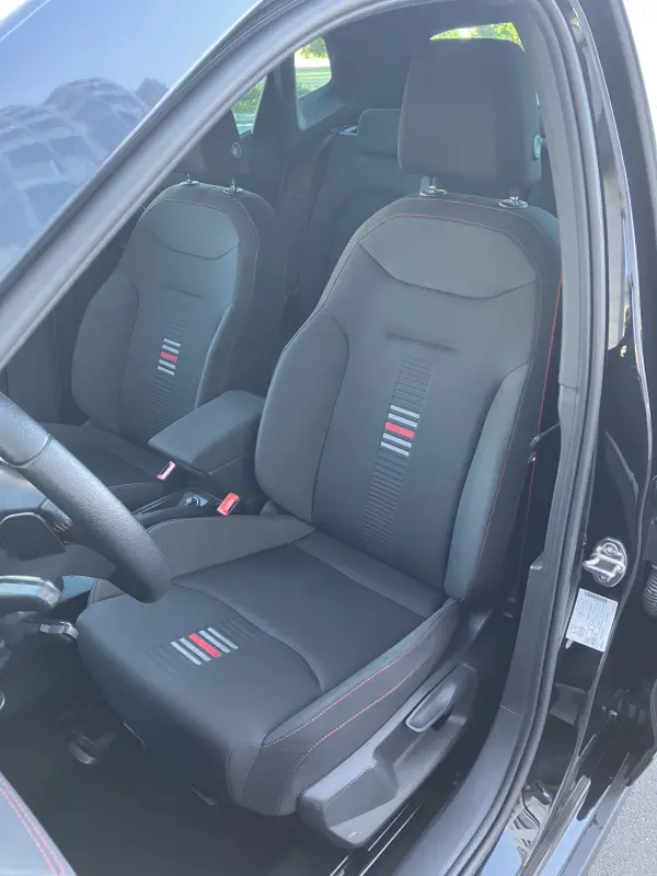 SEAT Arona FR Automat – nur 56'000 km – ab Service & MFK