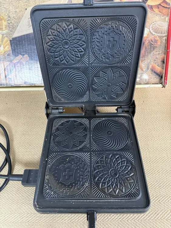 Appareil à bretzels JURA type 142 B – Vintage
