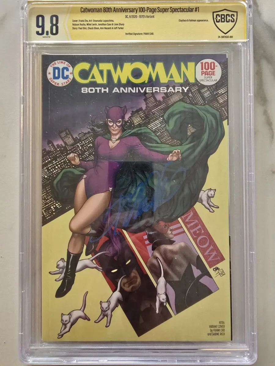 Catwoman 80th Anniversary #1 – Frank Cho Variant – CBCS 9.8 Signed