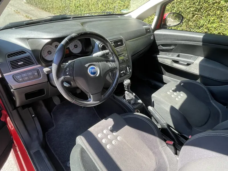 Fiat Grande Punto 1.4 - Fotos 2