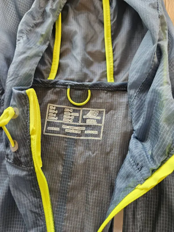 Jacke  New Balance Größe S