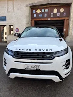 Range Rover Evoque Hybride 2024 – Tout options | État exceptionnel | 60 km électrique