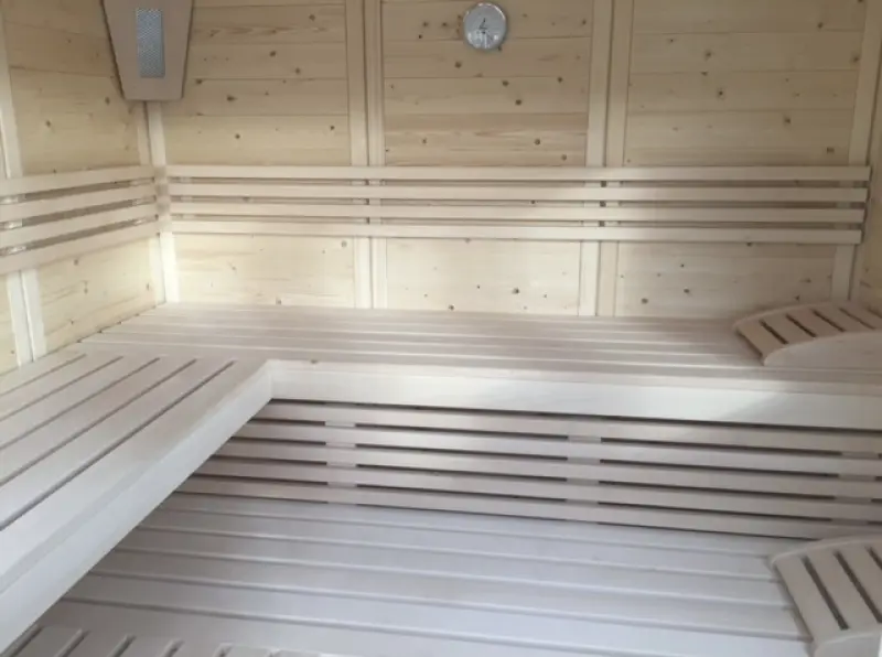 ATTRAKTIVES 6.5 ZIMMER EINFAMILIENHAUS MIT SCHWIMMBAD & SAUNA - Fotos 5