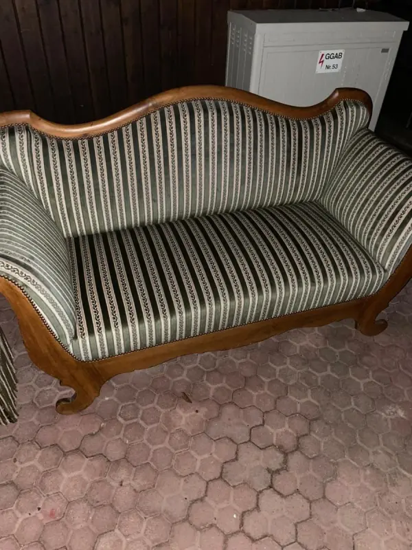 Sofa Vermutlich Biedermeier