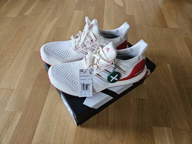 Adidas Ultraboost 1.0 Neu & OVP Größe 45 1/3 (US 11)