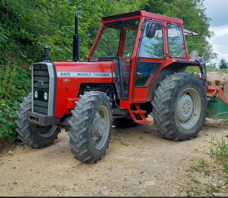 Traktor Massey Ferguson 265