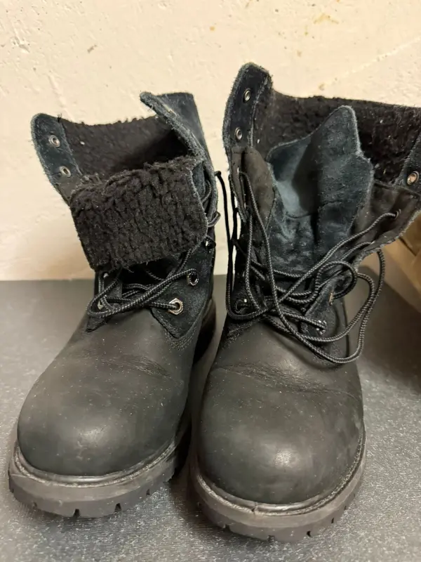 Timberland Boots (gefüttert, Wintermodell) Grösse 37
