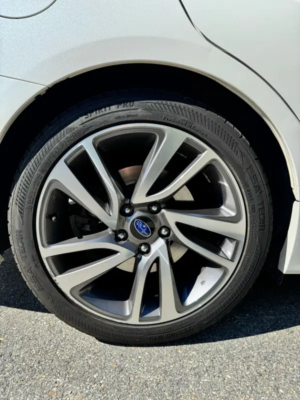 Subaru Levorg AWD (1.6 Turbo Automat)