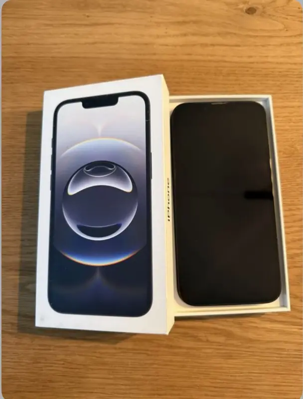 IPhone 16e 128 GB neuwertig
