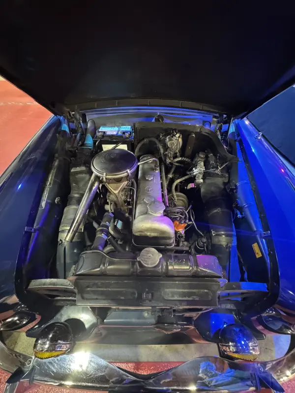 MERCEDES-BENZ PONTON 219