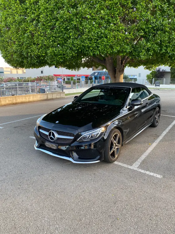 Mercedes Benz C220d Cabrio AMG 4-Matic 9-Tronic