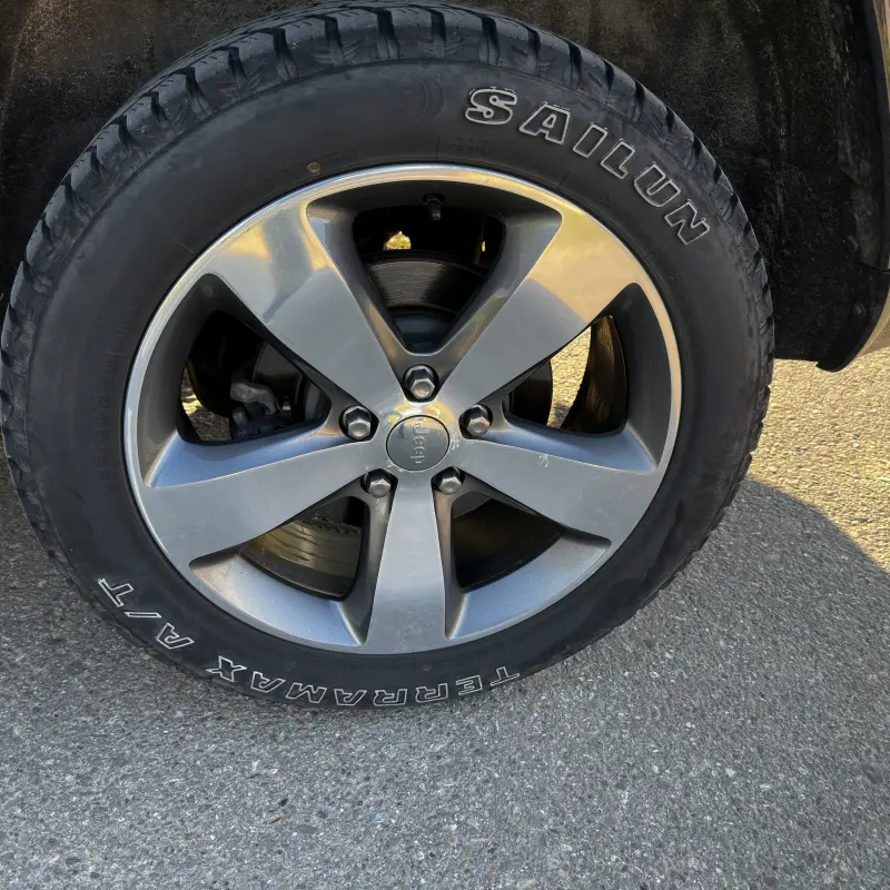 Gepflegter Jeep Grand Cheeokee