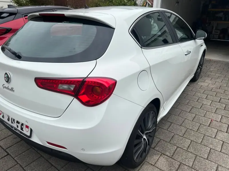 Alfa Romeo Giulietta ab MFK