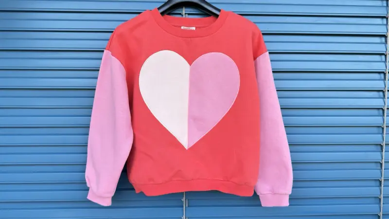 Sweat enfant coeur rose