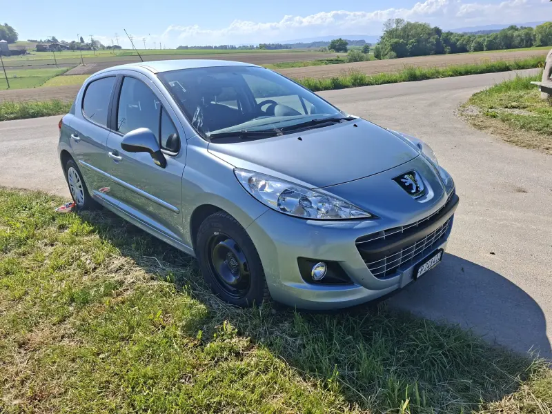 Peugeot 207 1.6i 16V
