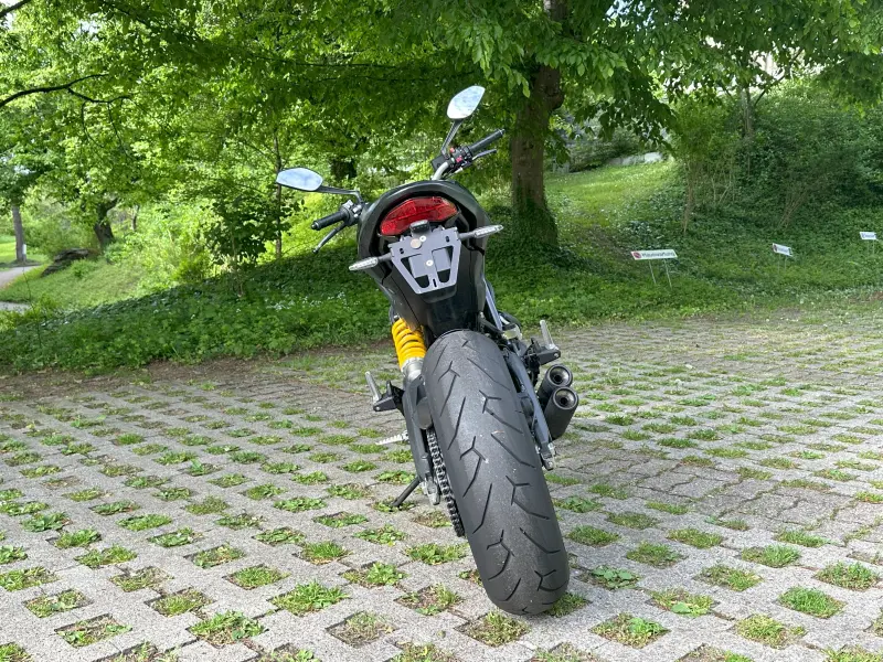 Ducati Monster 797 Plus - Top Zustand