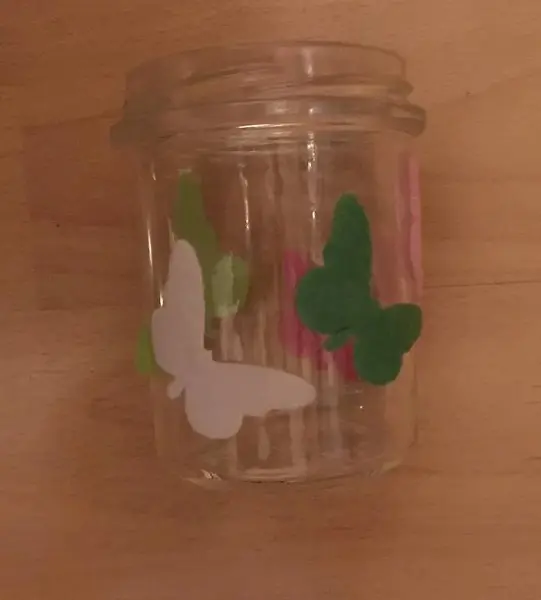 Konfitürenglas mit Schmetterlinge