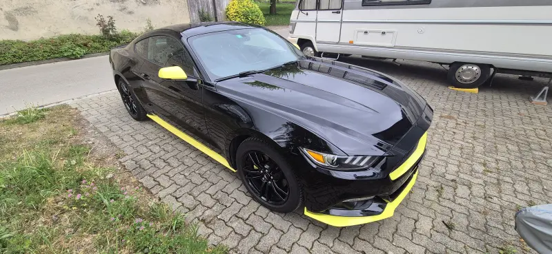 Ford Mustang 2.3 EcoBoost Automat | ab MFK | Top Zustand | Speziallack