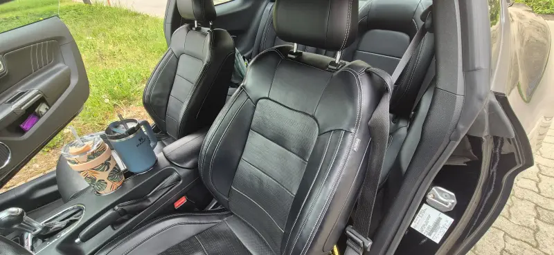 Ford Mustang 2.3 EcoBoost Automat | ab MFK | Top Zustand | Speziallack