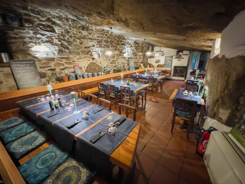 Osteria/Grotto zu verkaufen – Ticino Svizzera