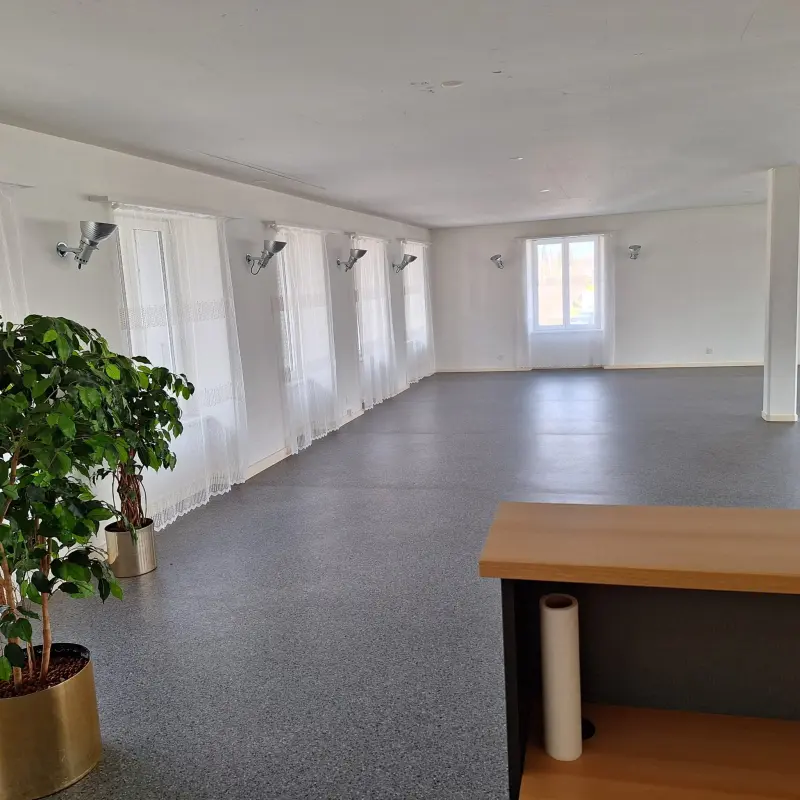 Nachmieter gesucht: Attraktive Räumlichkeit in Bellach! - Fotos 4