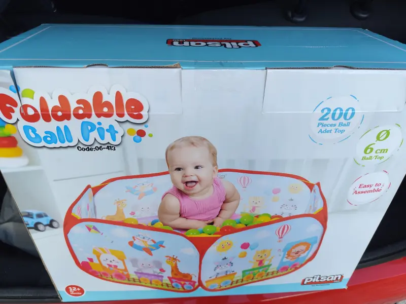 Vendo piscinetta con palline nuova