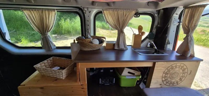 OPEL Vivaro Camper mit viel LIEBE