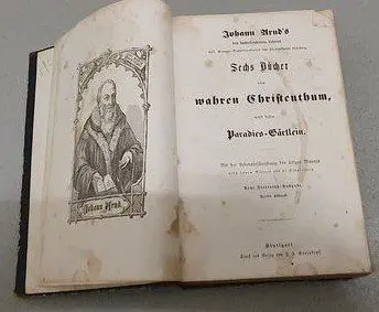 Antikes Buch
