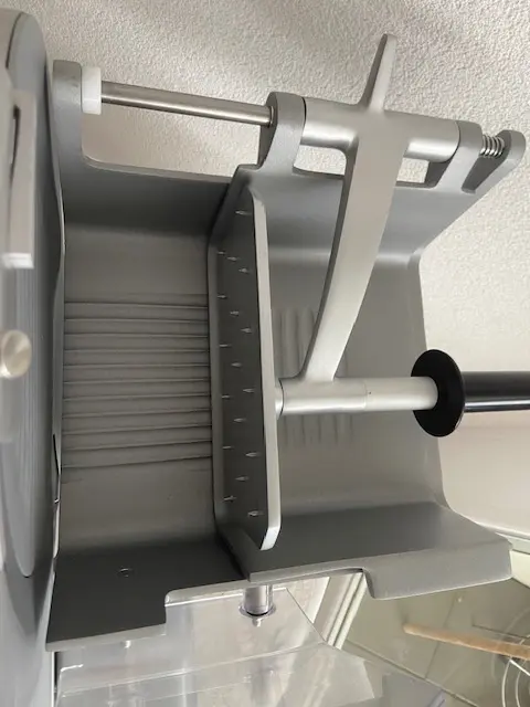 Aufschnittmaschine VM 300 Piatto Carne CE