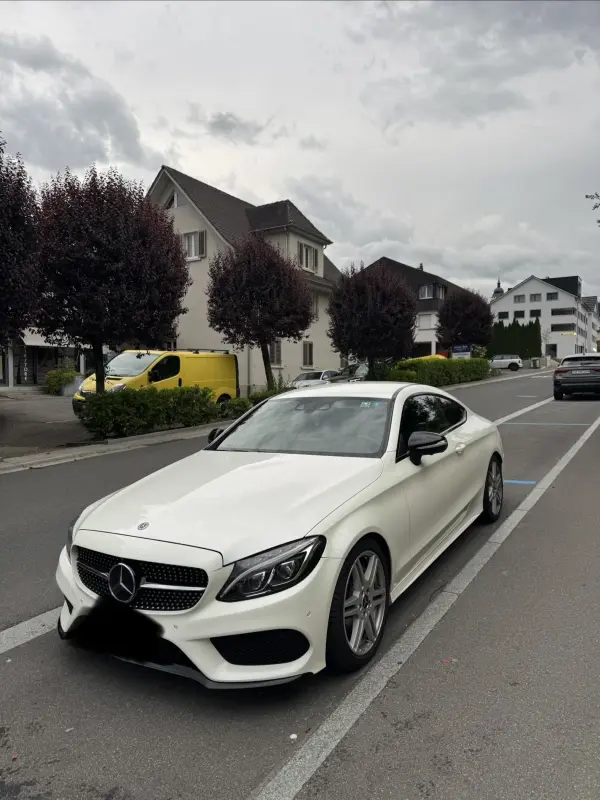 Mercedes-Benz c250d AMG line