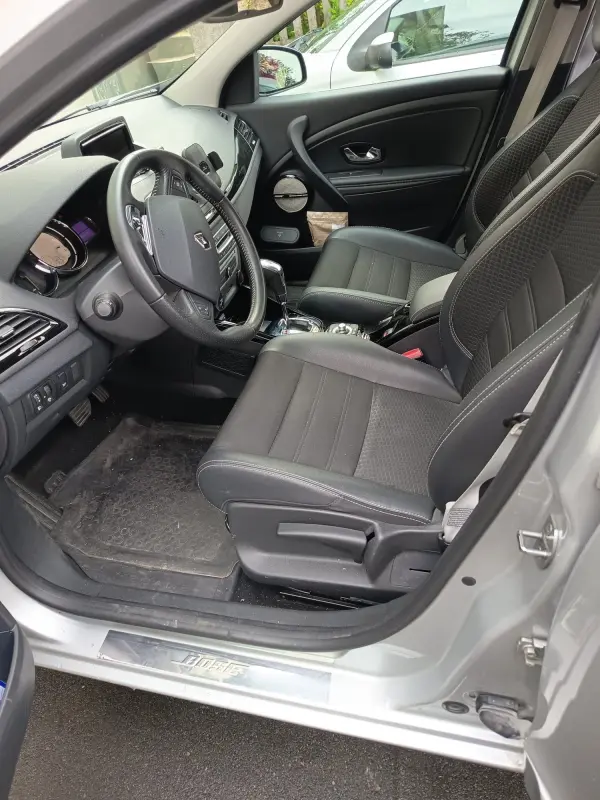 Renault Megane Bose