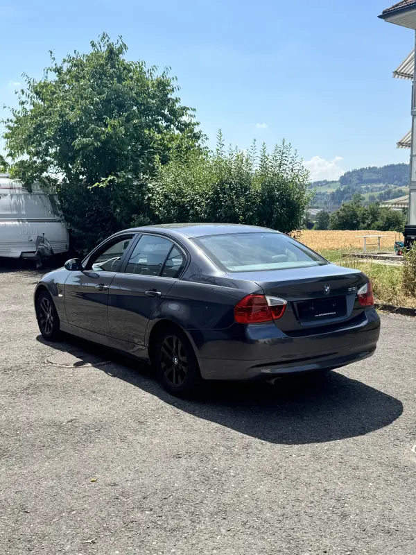 BMW 318i - Frisch Ab MFK 17.06.2026