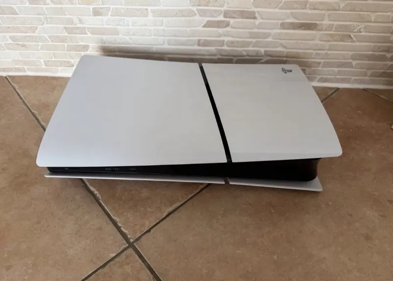 PS5 slim digital edition 1tb mit Zubehör OVP