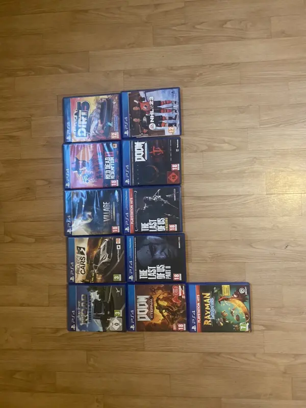 🎮 LOT 11 Jeux PS4 - TLOU 2, RDR2, RE Village, Doom - 140 CHF 🎮