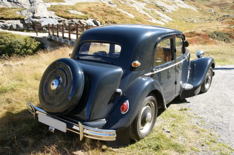 1955 | Citroën Traction Avant 11 BL Légère Veteran