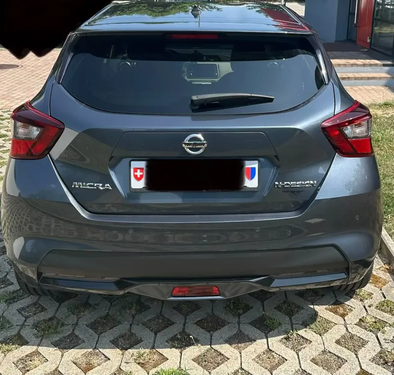vendesi Nissan Micra