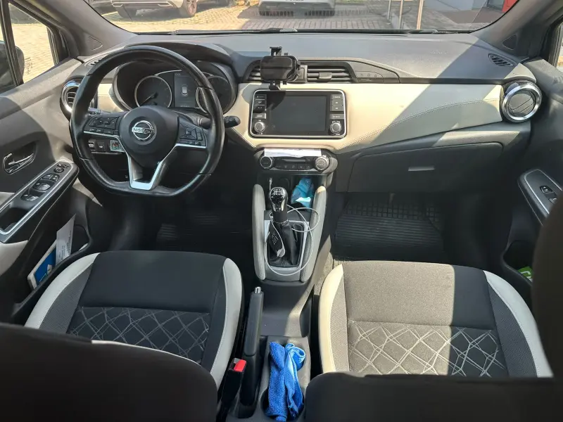 vendesi Nissan Micra