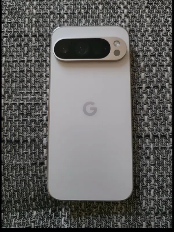 Google Pixel 9 Pro 256 GB Porzellan