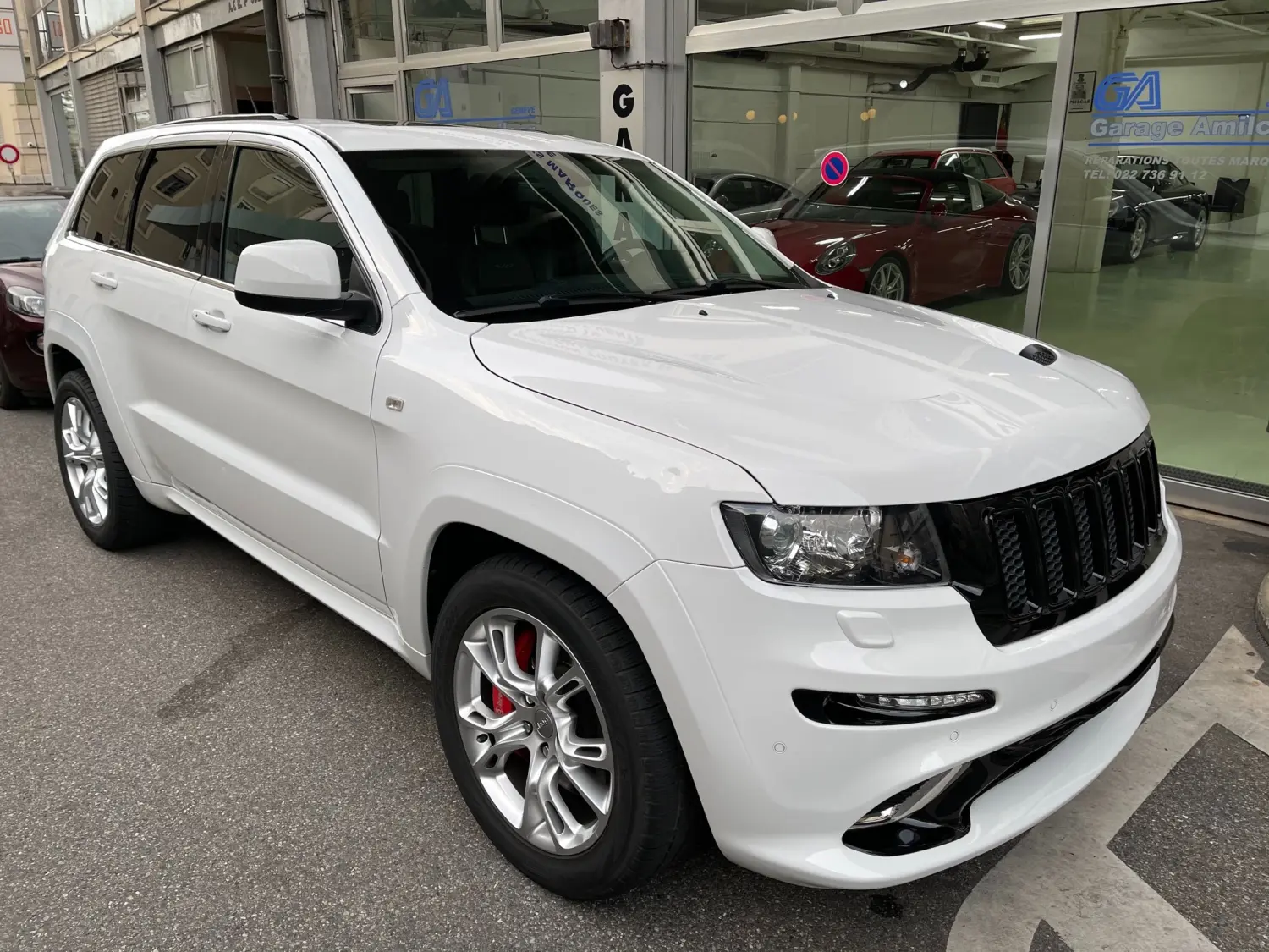 Pneus Pirelli hiver et jantes Jeep Grand Cherokee SRT8