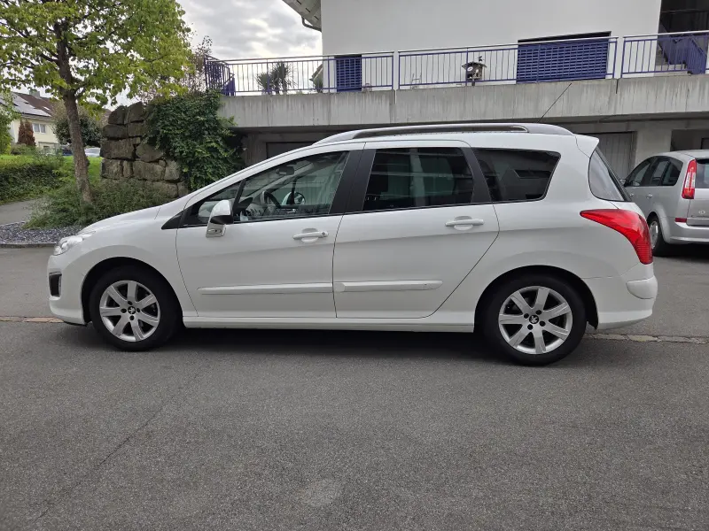 Peugeot 308 SW - Fotos 5