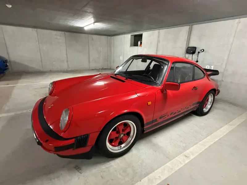 Porsche 911 Carrera 3.2