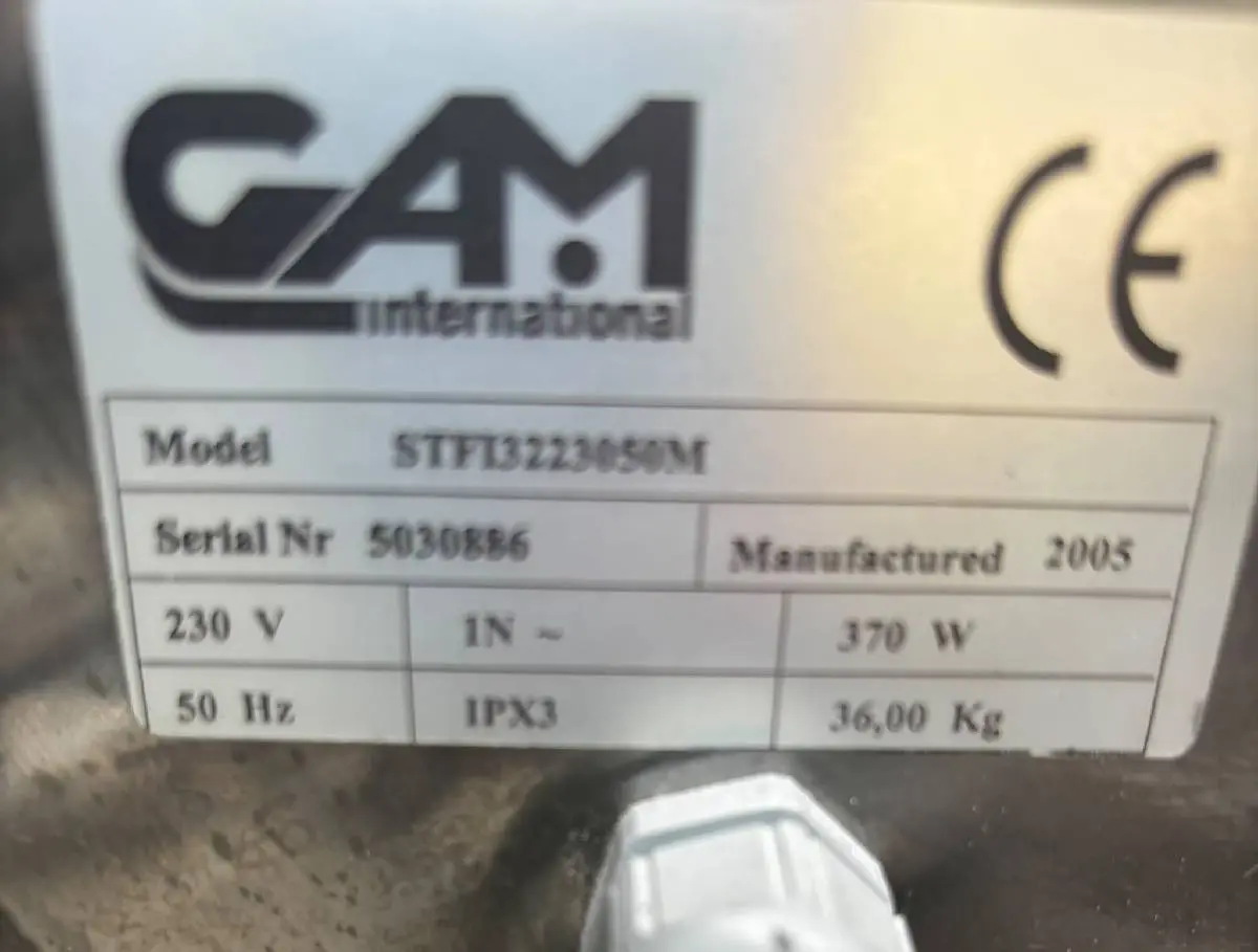 Titel: GAM International Profi Gastro Teigausrollmaschine (Edelstahl)