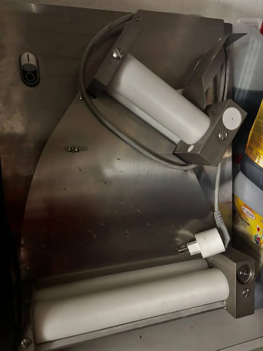 Titel: GAM International Profi Gastro Teigausrollmaschine (Edelstahl)