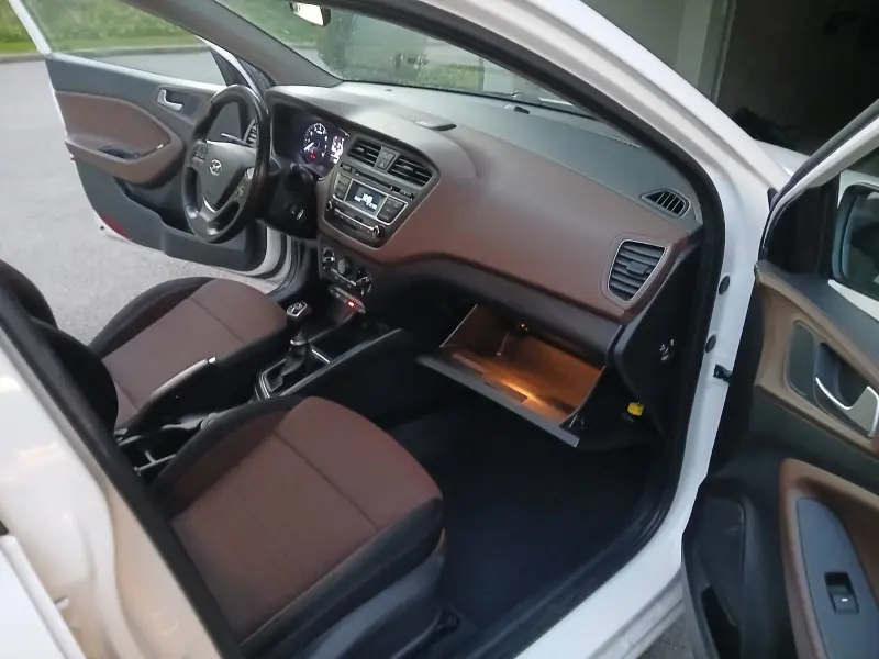 Hyundai i20 - Fotos 2