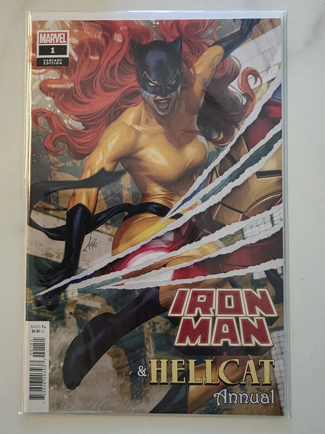 Marvel Modern Variant Comic Lot — 11 Comics — Artgerm, Predator & More