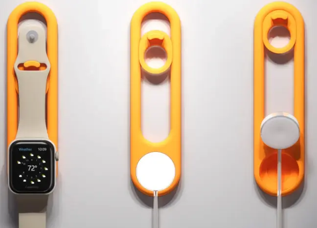 Supporto di ricarica a parete per APPLE WATCH